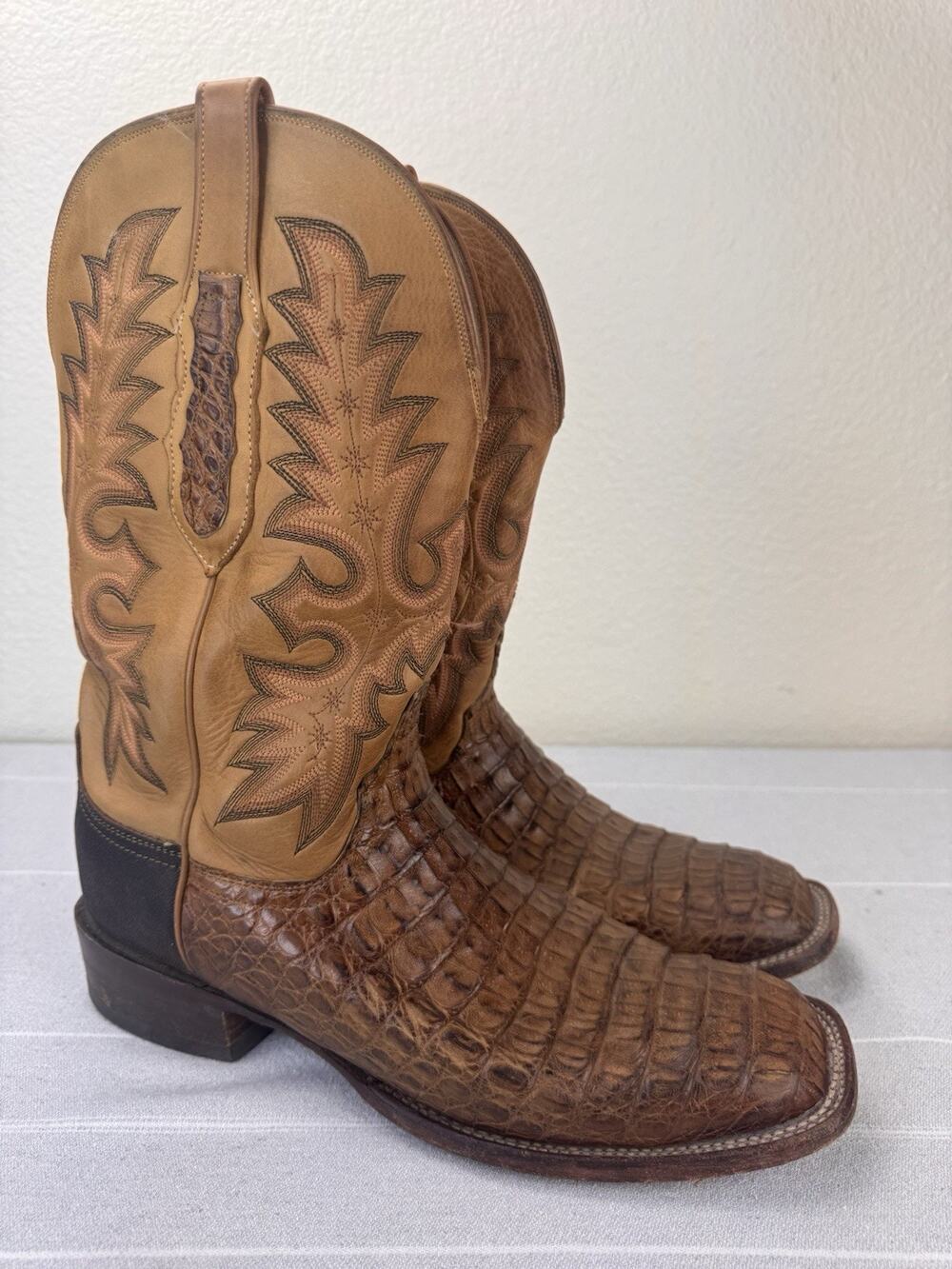 Lucchese Cowboy Tan Burnish Hornback Caiman Leather Exotic Western Boots 9 D